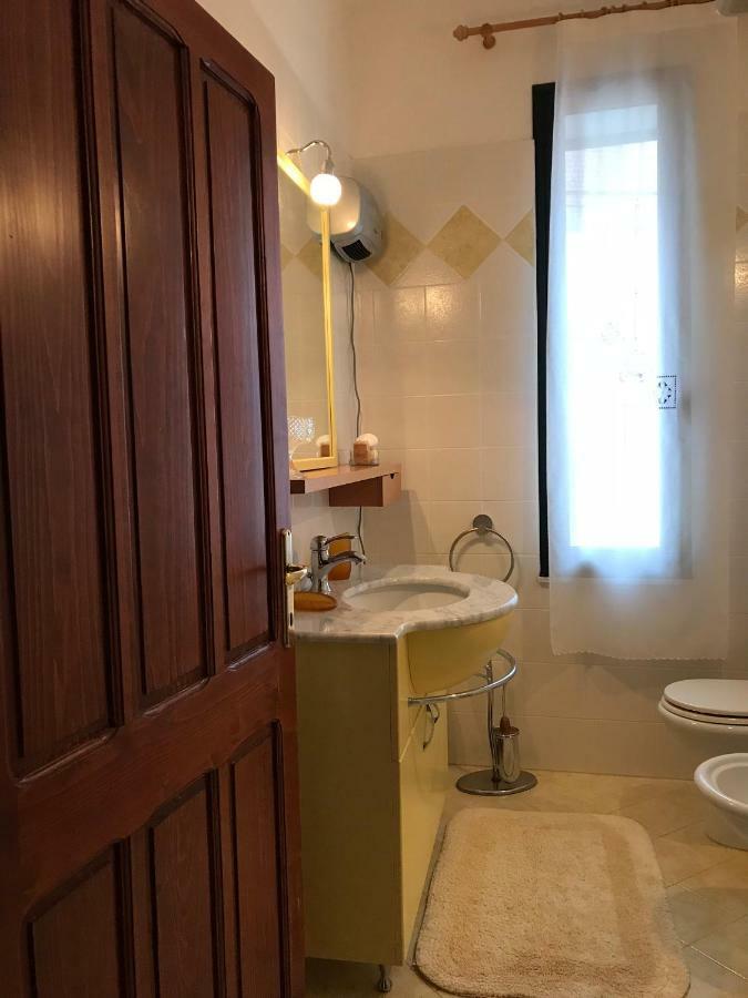 Sardegna Vicino Ad Olbia "La Casa Nel Vicolo" Vila Berchidda Exterior foto