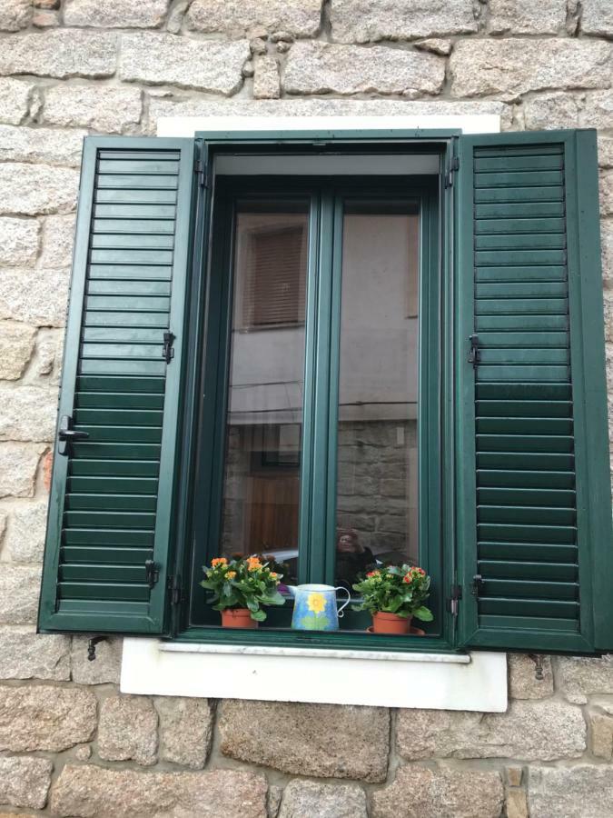 Sardegna Vicino Ad Olbia "La Casa Nel Vicolo" Vila Berchidda Exterior foto