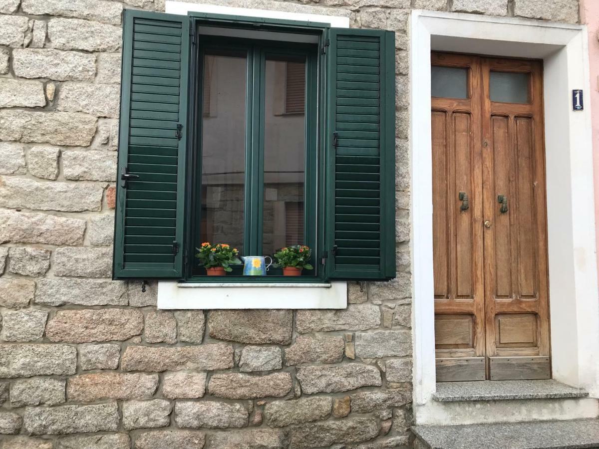 Sardegna Vicino Ad Olbia "La Casa Nel Vicolo" Vila Berchidda Exterior foto